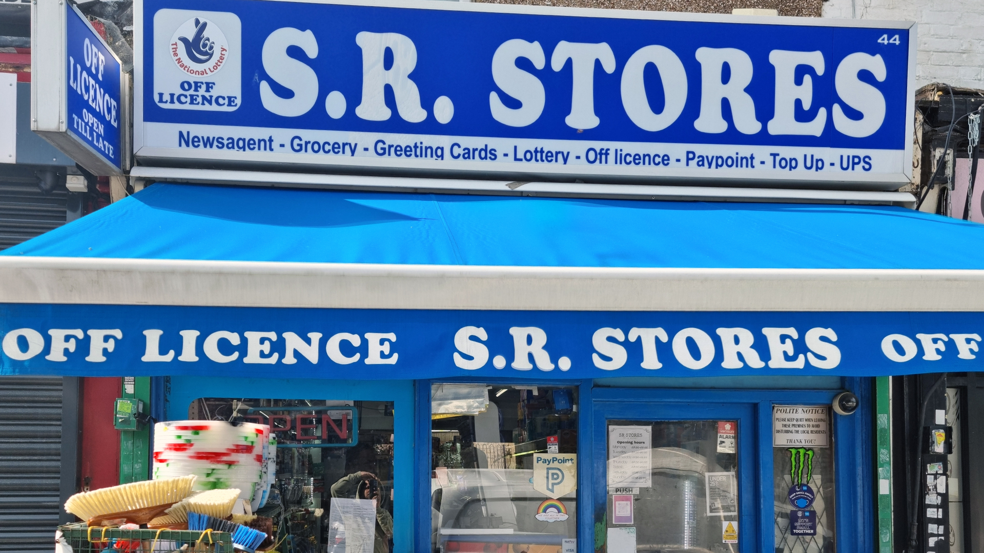 S R Stores